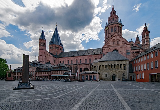 Fernstudium, Fernhochschulen, Fernkurse Mainz